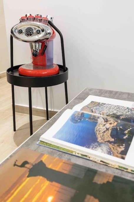 Luxury Cozy Appartment In The City Center Rhodes City Εξωτερικό φωτογραφία