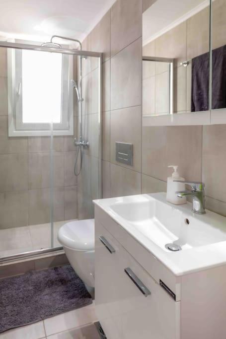 Luxury Cozy Appartment In The City Center Rhodes City Εξωτερικό φωτογραφία